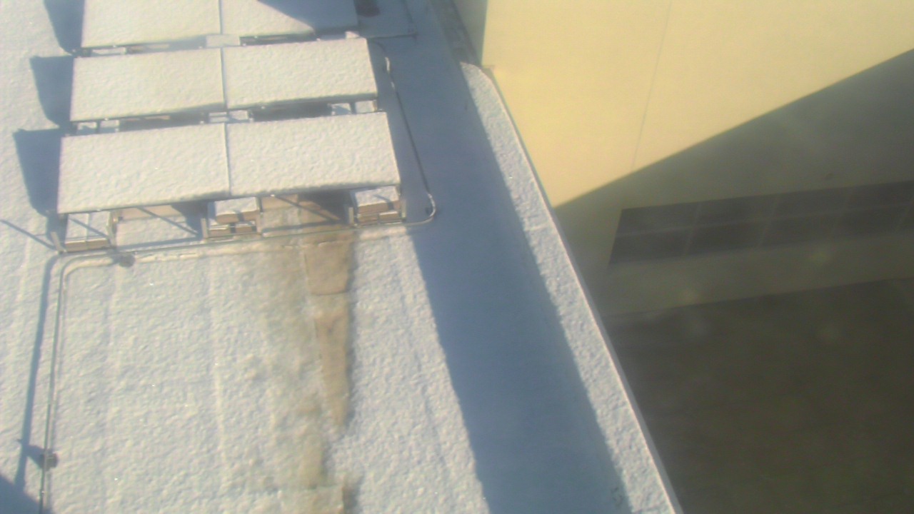 Thumbnail for current weather camera view from Career Enrichment Center in Albuquerque, New Mexico