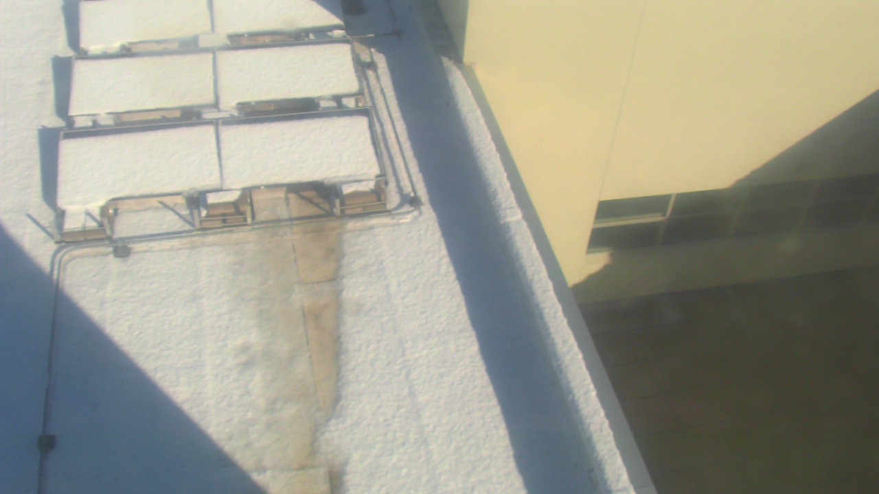 Thumbnail for current weather camera view from Career Enrichment Center in Albuquerque, New Mexico