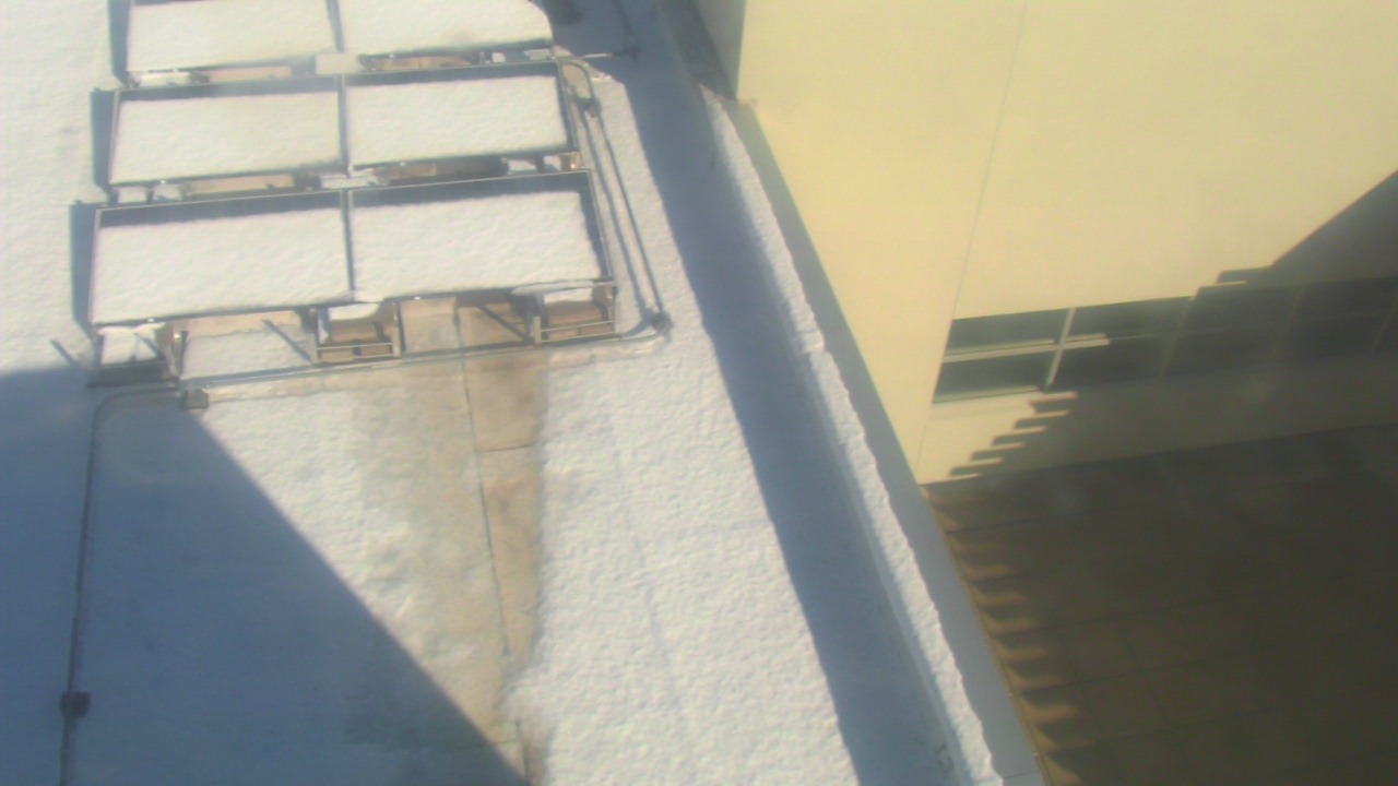 Thumbnail for current weather camera view from Career Enrichment Center in Albuquerque, New Mexico