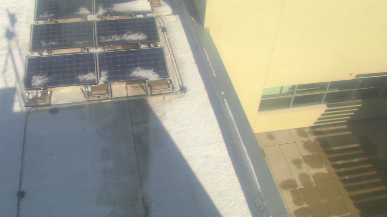 Thumbnail for current weather camera view from Career Enrichment Center in Albuquerque, New Mexico