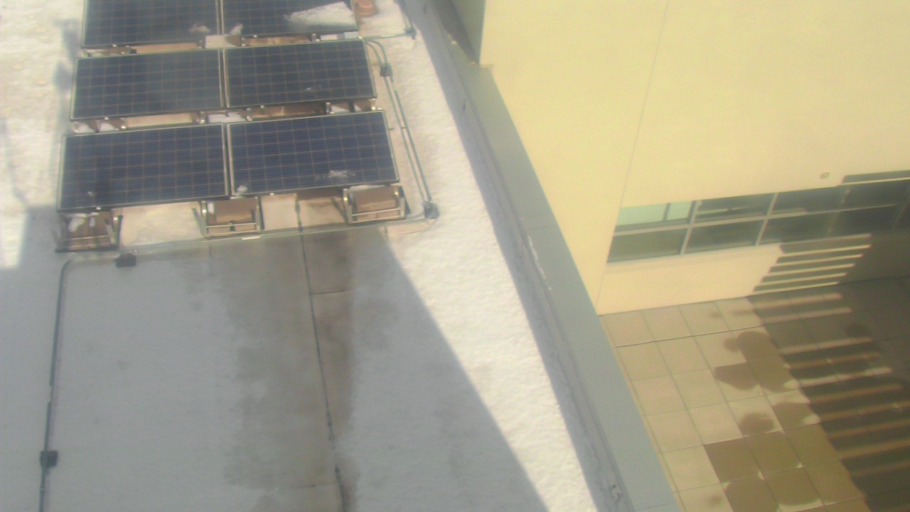 Thumbnail for current weather camera view from Career Enrichment Center in Albuquerque, New Mexico