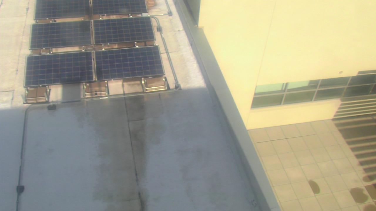 Thumbnail for current weather camera view from Career Enrichment Center in Albuquerque, New Mexico