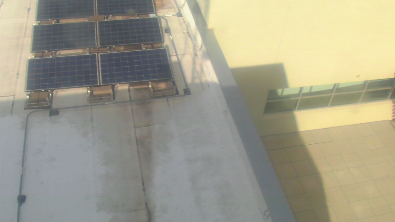 Thumbnail for current weather camera view from Career Enrichment Center in Albuquerque, New Mexico