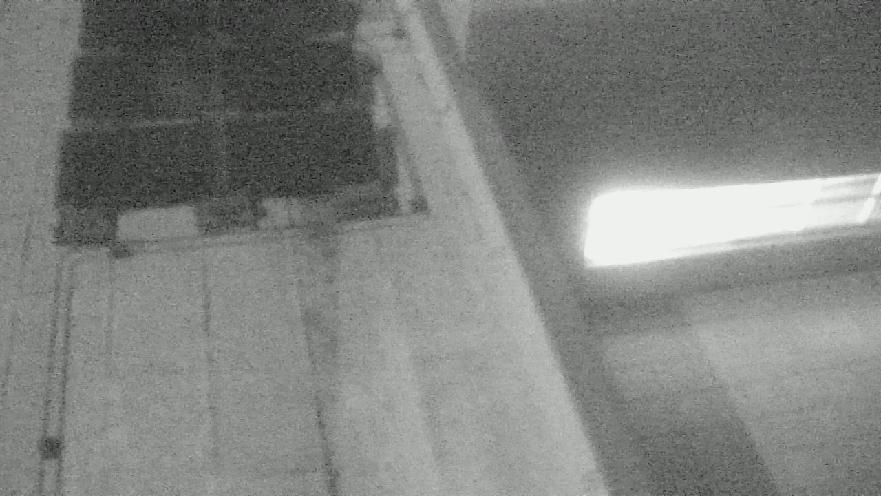 Thumbnail for current weather camera view from Career Enrichment Center in Albuquerque, New Mexico