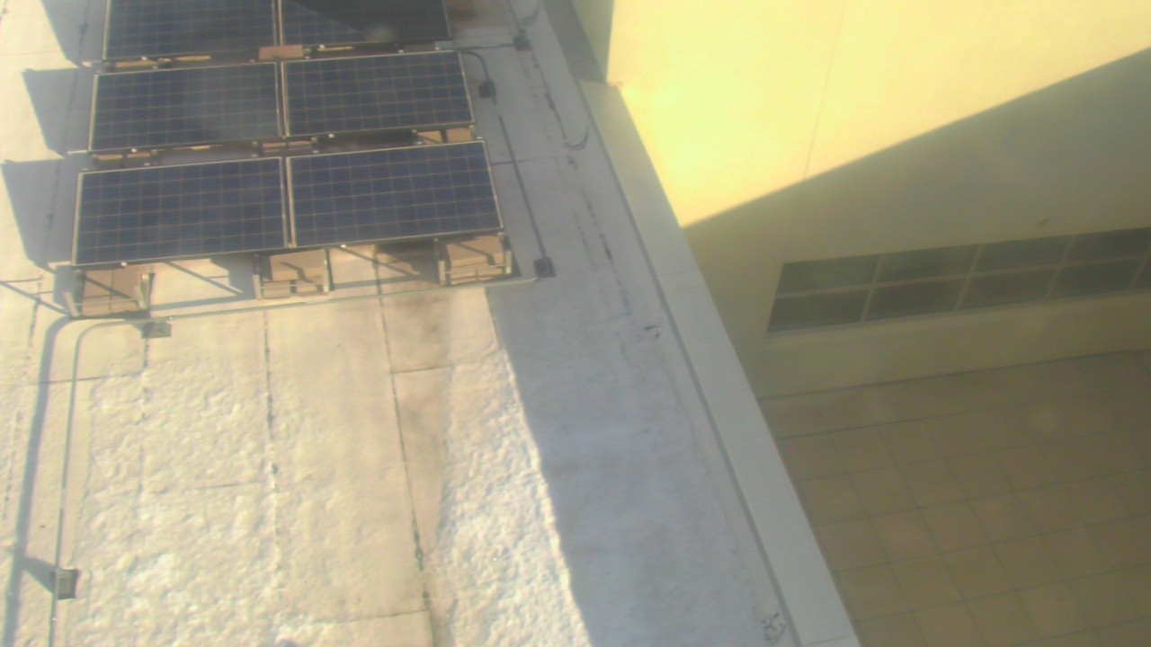 Thumbnail for current weather camera view from Career Enrichment Center in Albuquerque, New Mexico