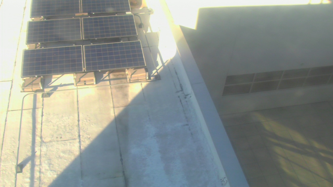 Thumbnail for current weather camera view from Career Enrichment Center in Albuquerque, New Mexico