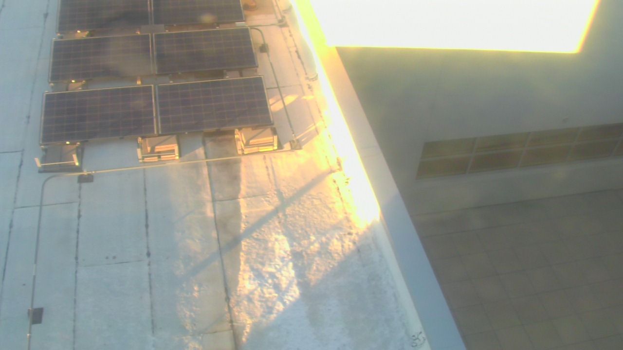 Thumbnail for current weather camera view from Career Enrichment Center in Albuquerque, New Mexico