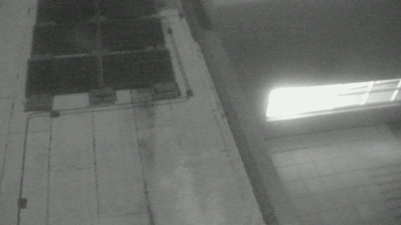 Thumbnail for current weather camera view from Career Enrichment Center in Albuquerque, New Mexico