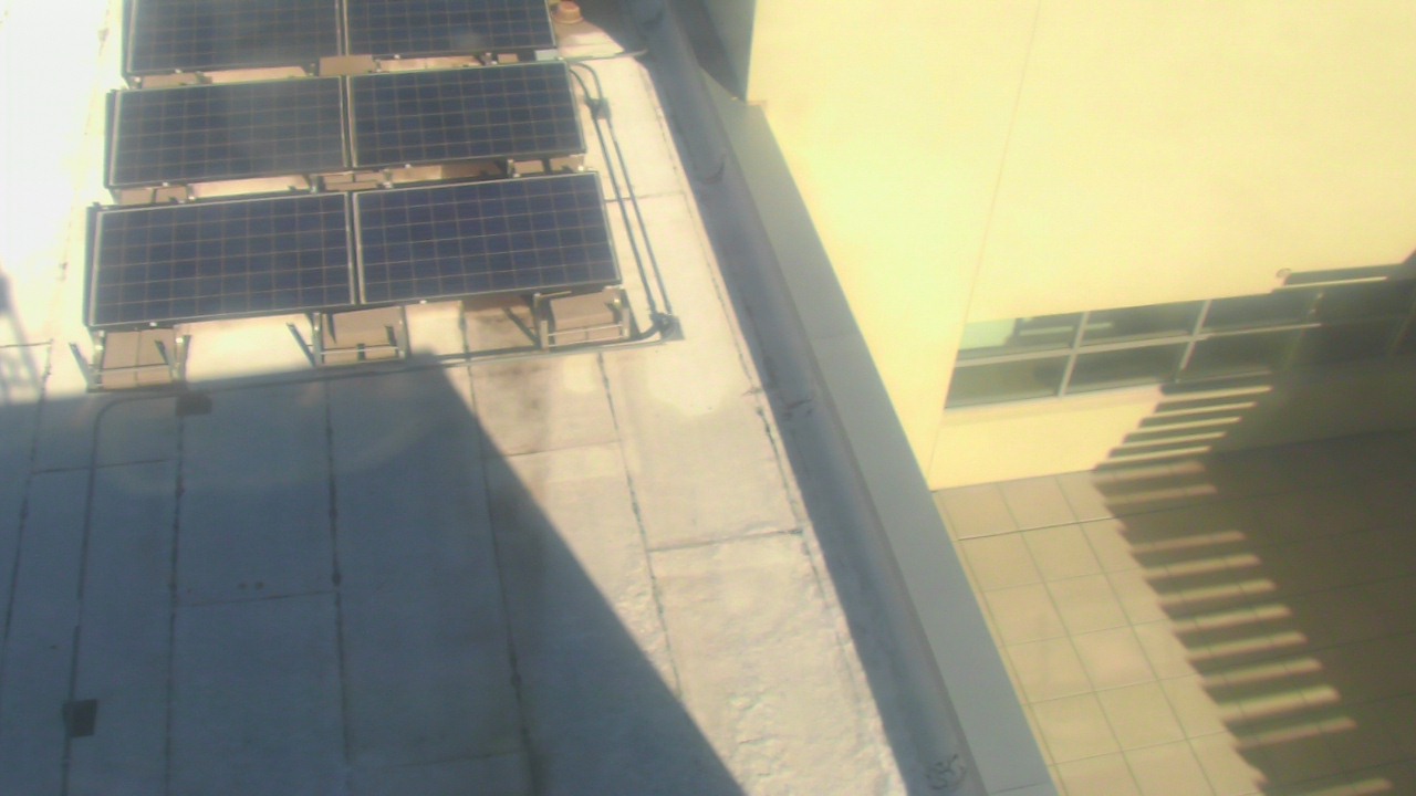 Thumbnail for current weather camera view from Career Enrichment Center in Albuquerque, New Mexico