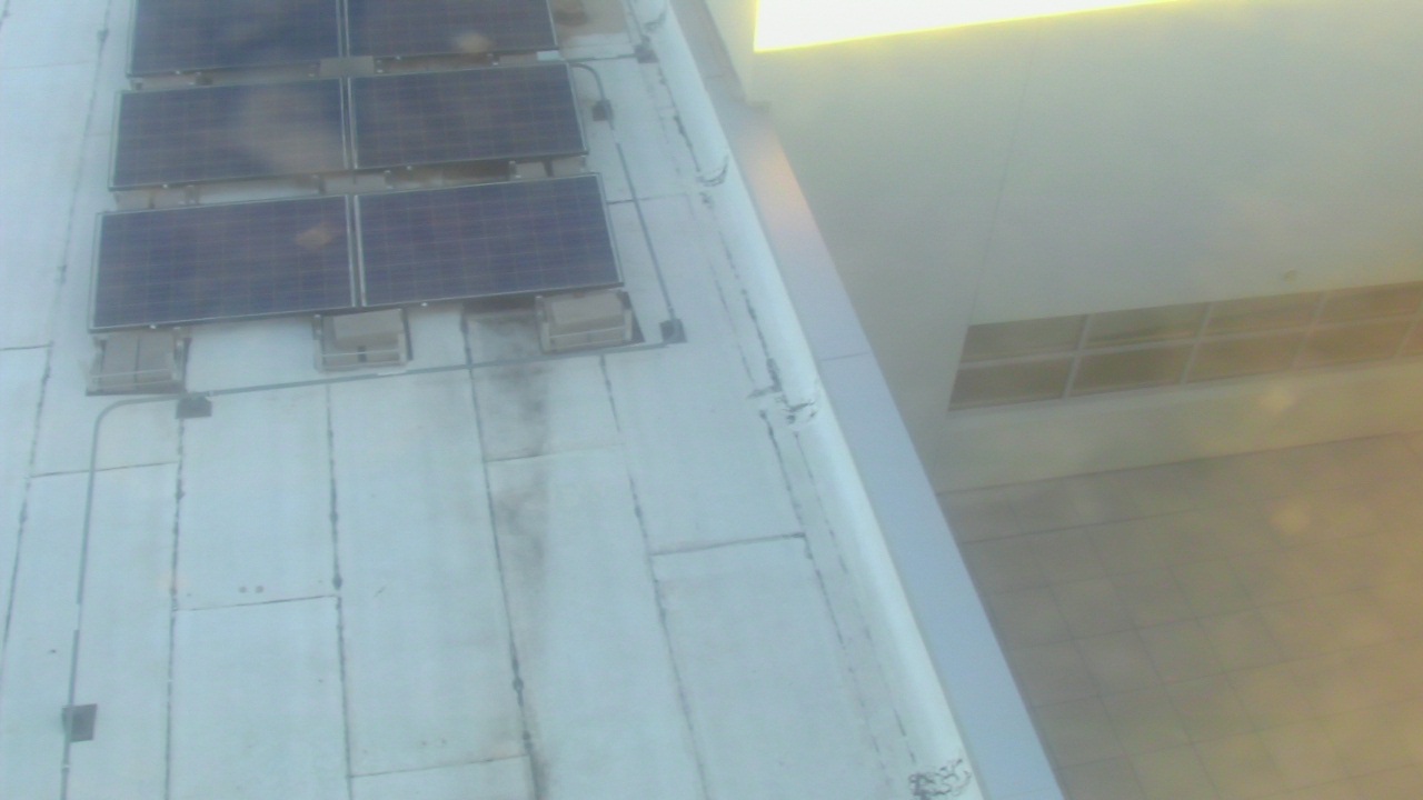 Thumbnail for current weather camera view from Career Enrichment Center in Albuquerque, New Mexico