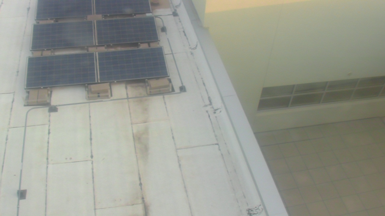 Thumbnail for current weather camera view from Career Enrichment Center in Albuquerque, New Mexico