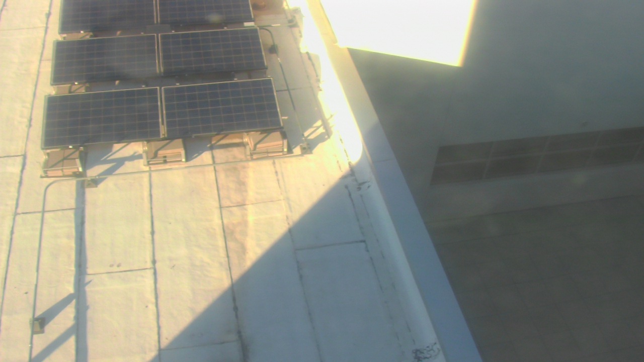 Thumbnail for current weather camera view from Career Enrichment Center in Albuquerque, New Mexico