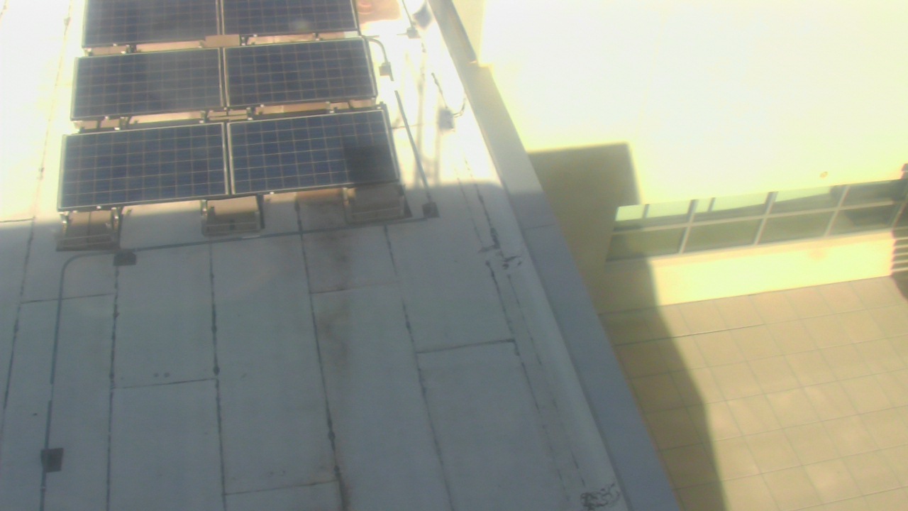 Thumbnail for current weather camera view from Career Enrichment Center in Albuquerque, New Mexico