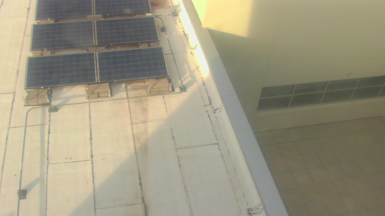 Thumbnail for current weather camera view from Career Enrichment Center in Albuquerque, New Mexico