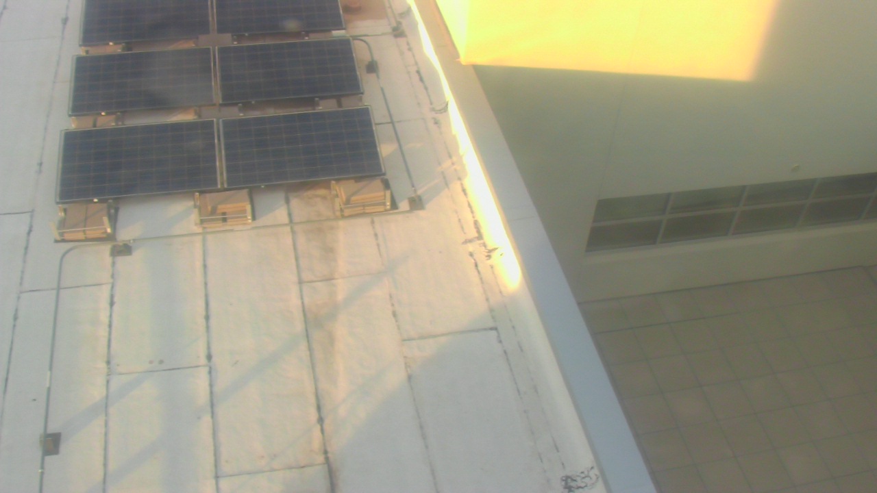 Thumbnail for current weather camera view from Career Enrichment Center in Albuquerque, New Mexico