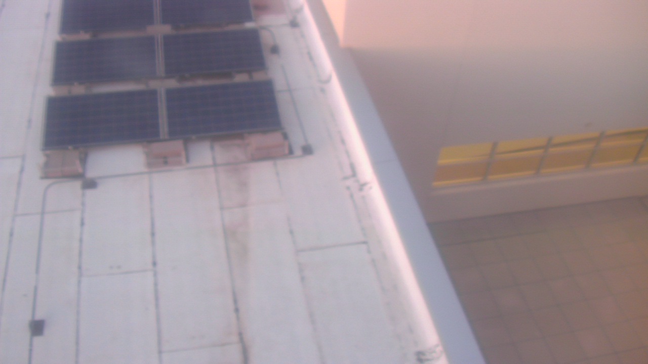 Thumbnail for current weather camera view from Career Enrichment Center in Albuquerque, New Mexico