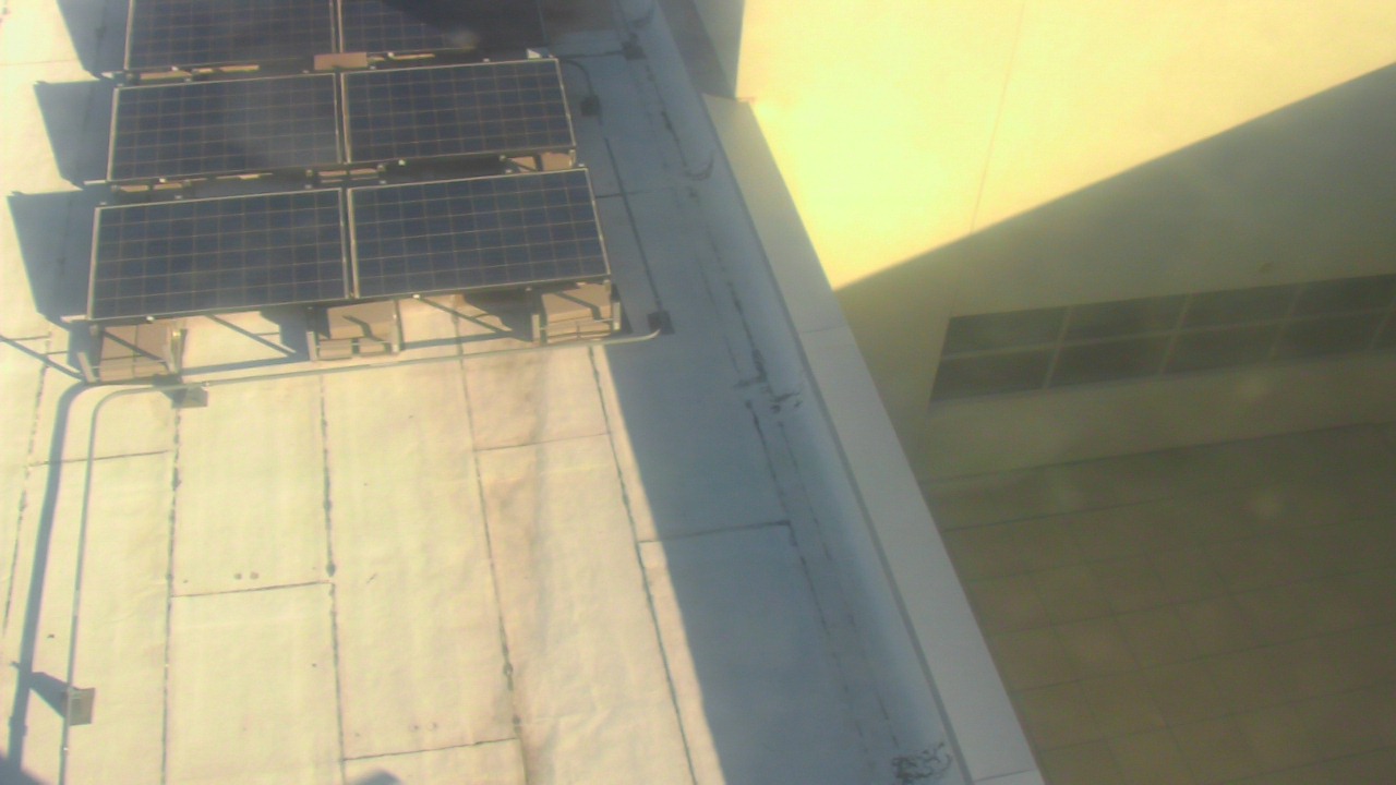 Thumbnail for current weather camera view from Career Enrichment Center in Albuquerque, New Mexico