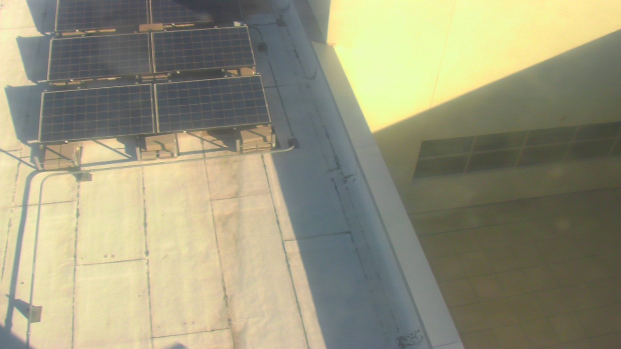 Thumbnail for current weather camera view from Career Enrichment Center in Albuquerque, New Mexico