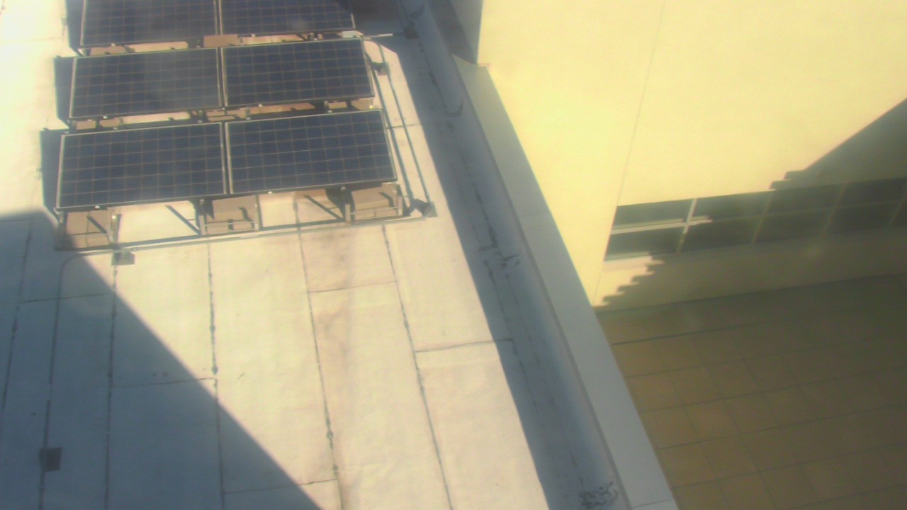 Thumbnail for current weather camera view from Career Enrichment Center in Albuquerque, New Mexico