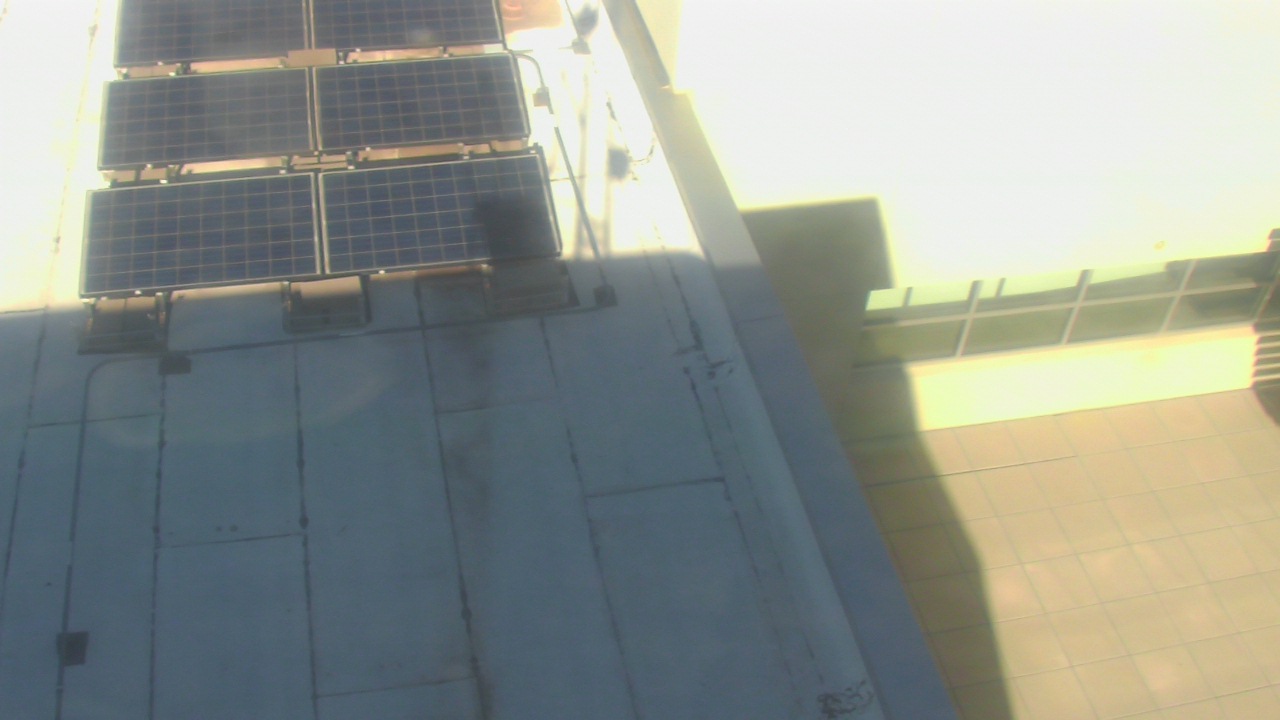 Thumbnail for current weather camera view from Career Enrichment Center in Albuquerque, New Mexico