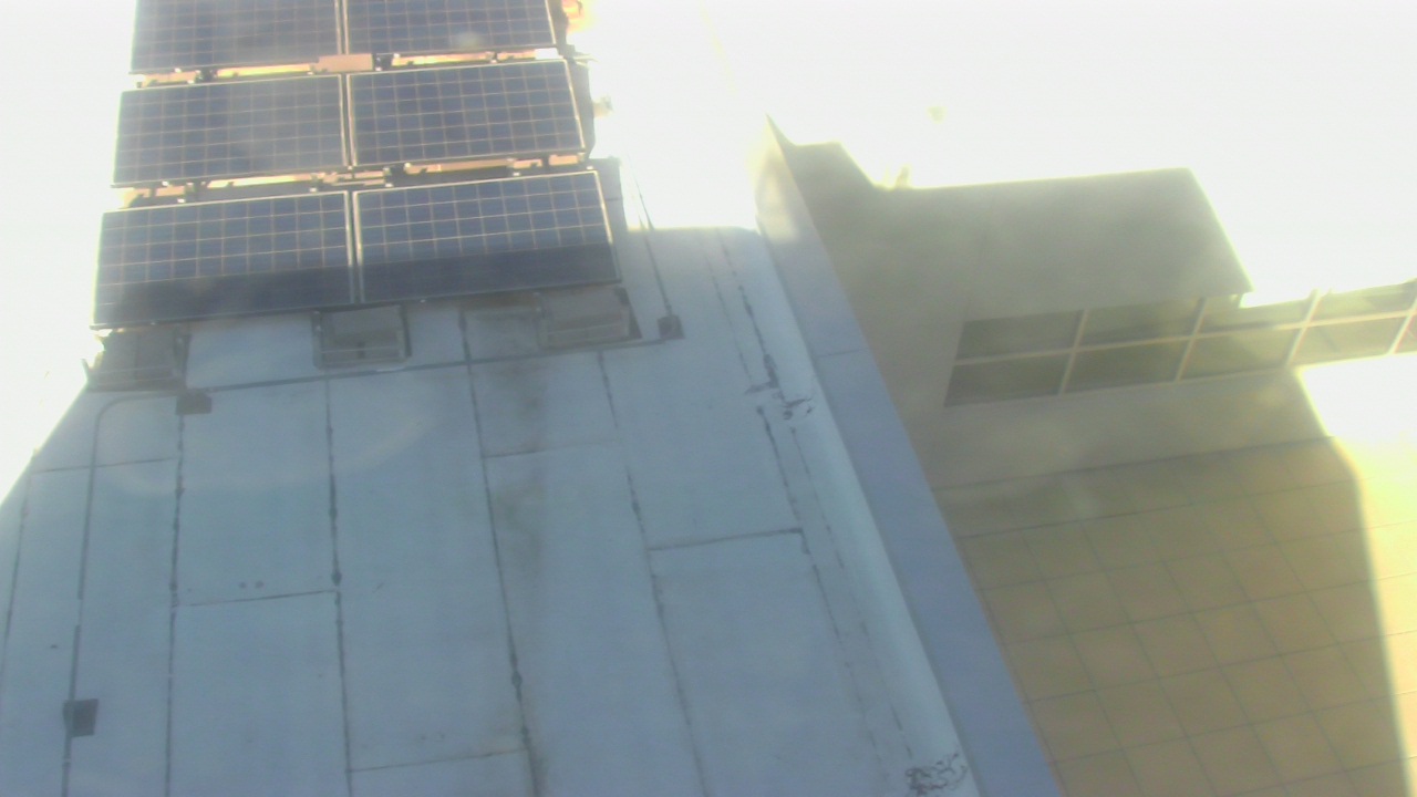 Thumbnail for current weather camera view from Career Enrichment Center in Albuquerque, New Mexico