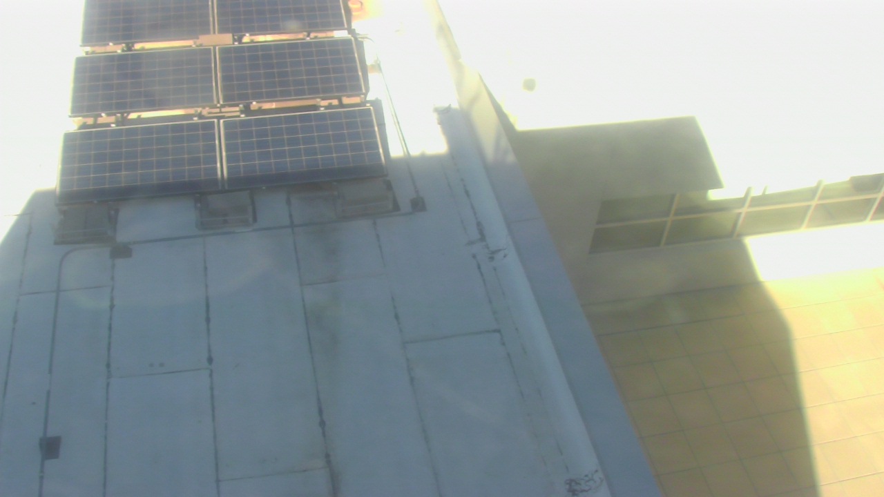 Thumbnail for current weather camera view from Career Enrichment Center in Albuquerque, New Mexico