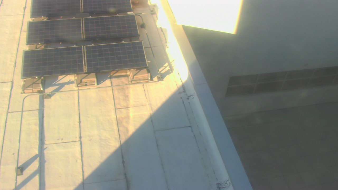 Thumbnail for current weather camera view from Career Enrichment Center in Albuquerque, New Mexico