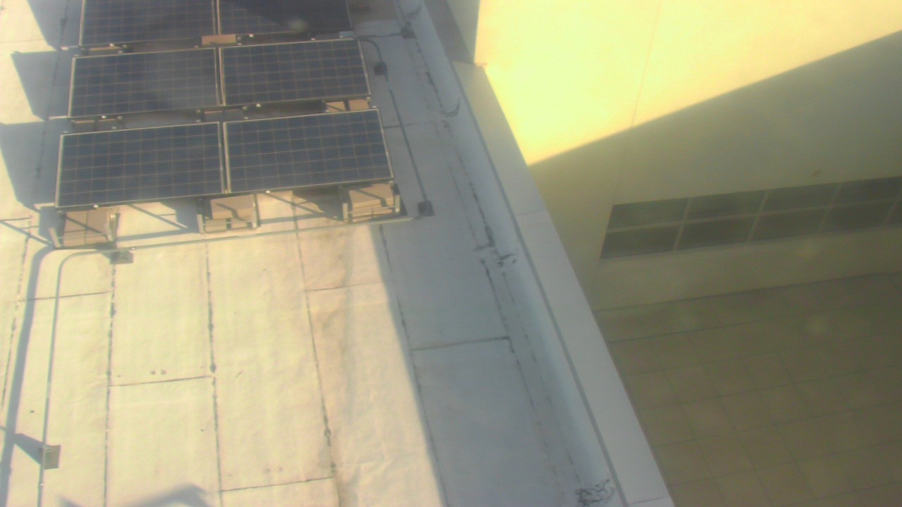 Thumbnail for current weather camera view from Career Enrichment Center in Albuquerque, New Mexico