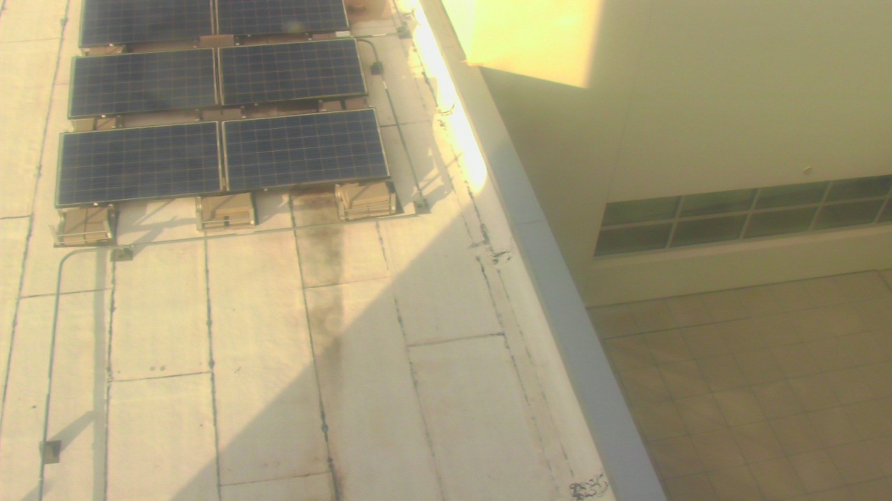 Thumbnail for current weather camera view from Career Enrichment Center in Albuquerque, New Mexico