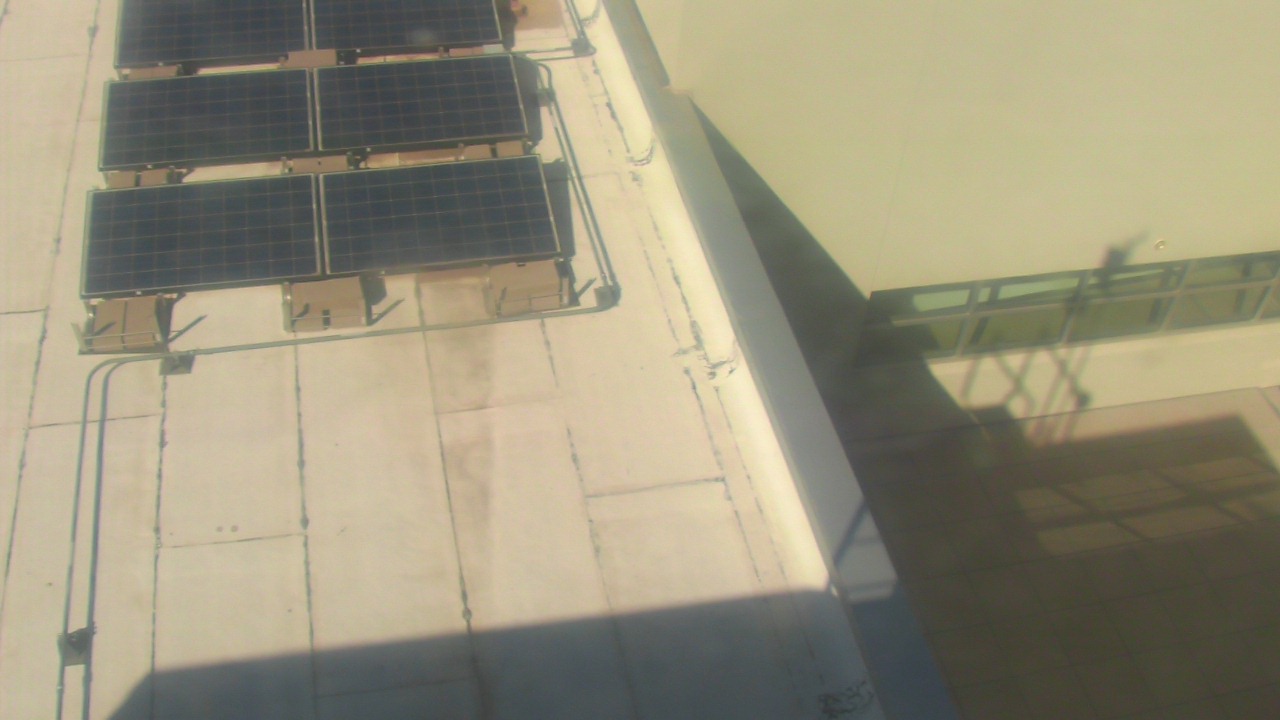 Thumbnail for current weather camera view from Career Enrichment Center in Albuquerque, New Mexico