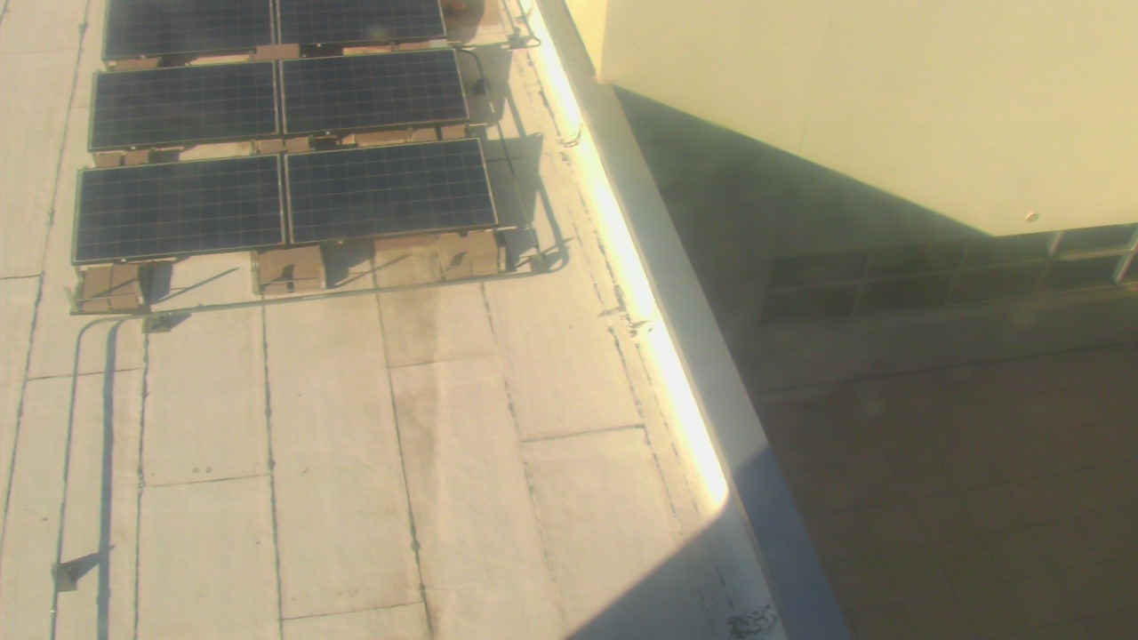 Thumbnail for current weather camera view from Career Enrichment Center in Albuquerque, New Mexico