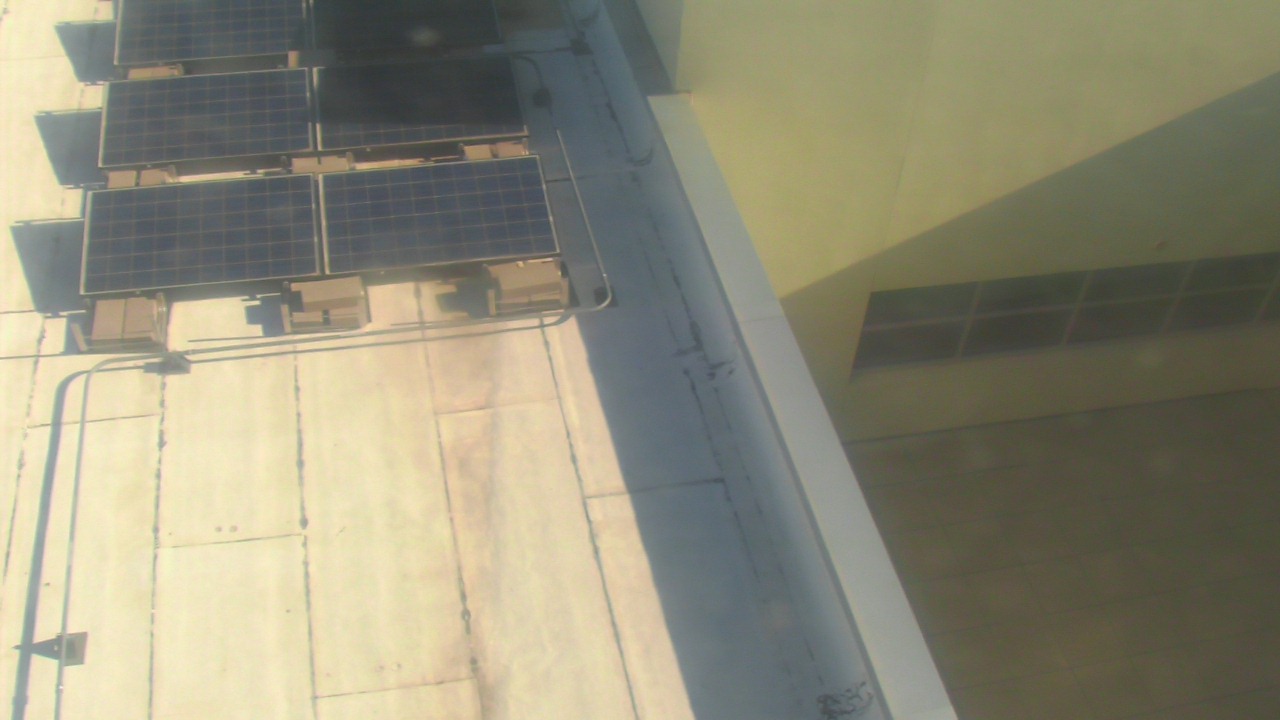 Thumbnail for current weather camera view from Career Enrichment Center in Albuquerque, New Mexico