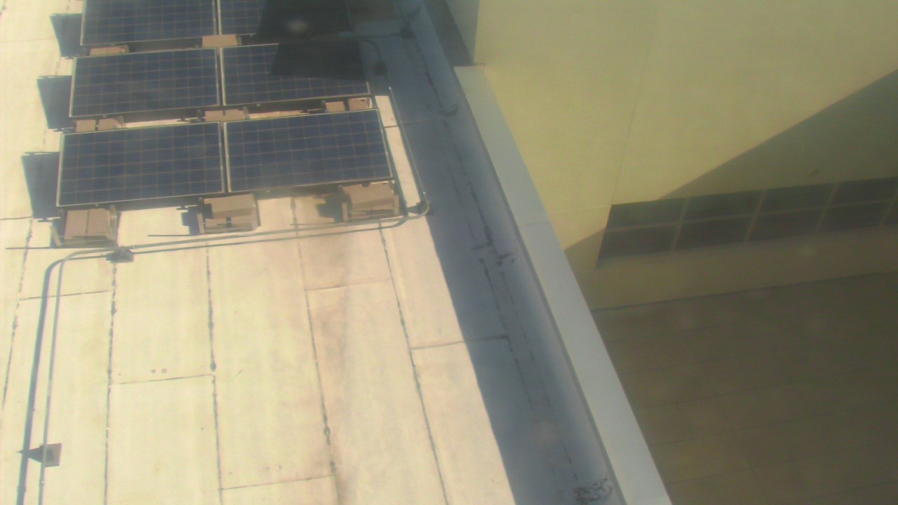 Thumbnail for current weather camera view from Career Enrichment Center in Albuquerque, New Mexico