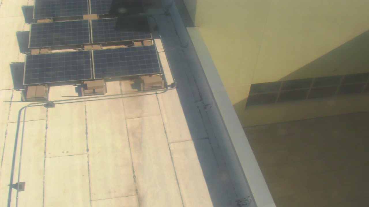 Thumbnail for current weather camera view from Career Enrichment Center in Albuquerque, New Mexico