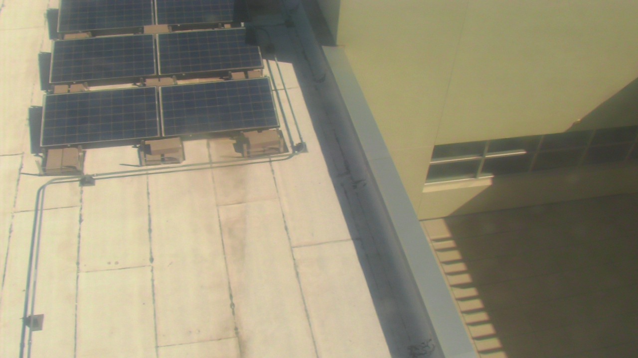 Thumbnail for current weather camera view from Career Enrichment Center in Albuquerque, New Mexico