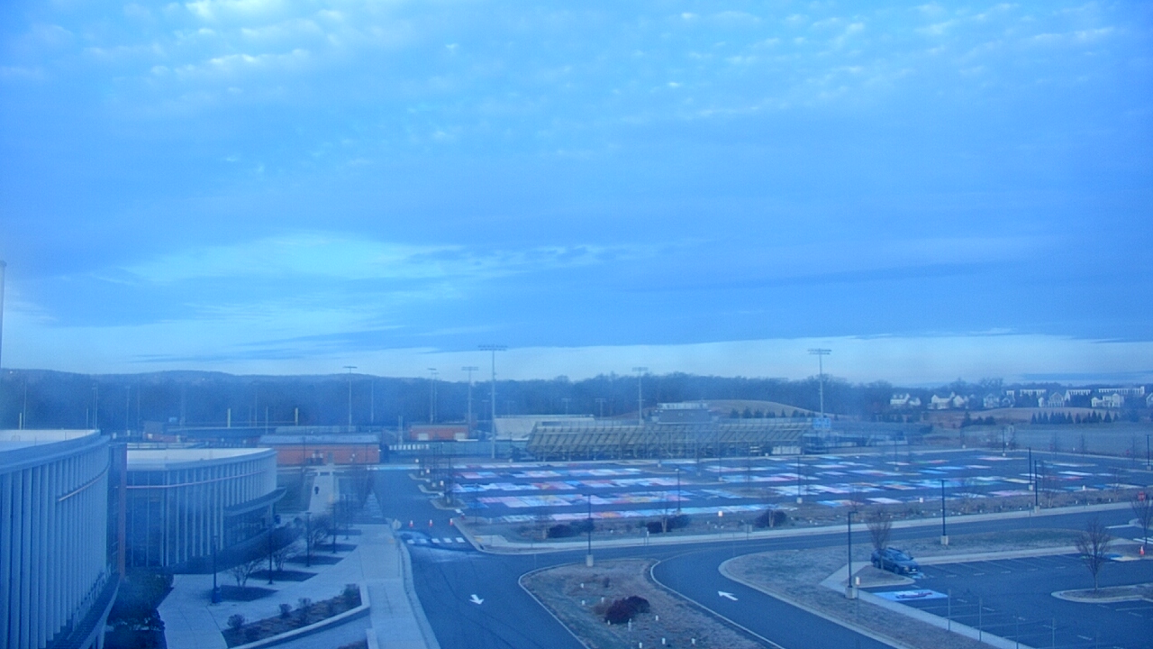 Thumbnail for current weather camera view from HS-9 Lightridge in Aldie, Virginia