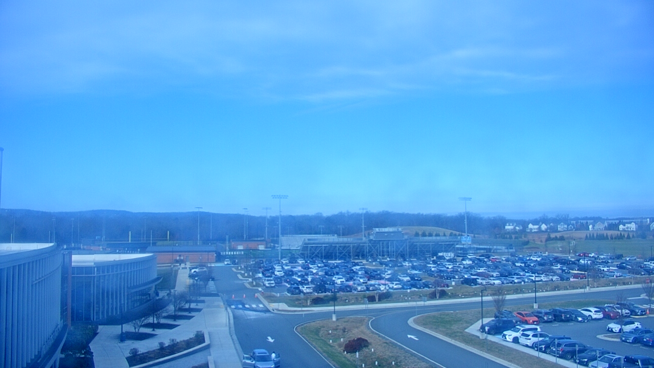 Thumbnail for current weather camera view from HS-9 Lightridge in Aldie, Virginia