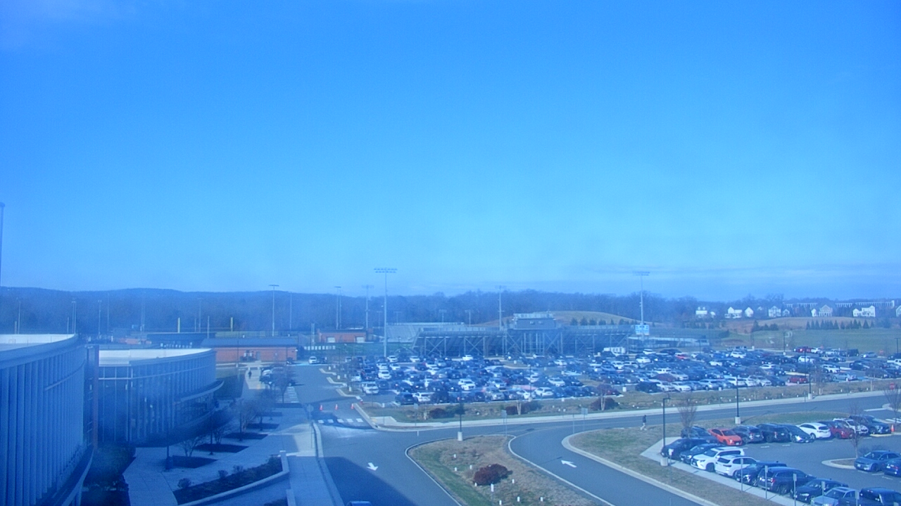 Thumbnail for current weather camera view from HS-9 Lightridge in Aldie, Virginia