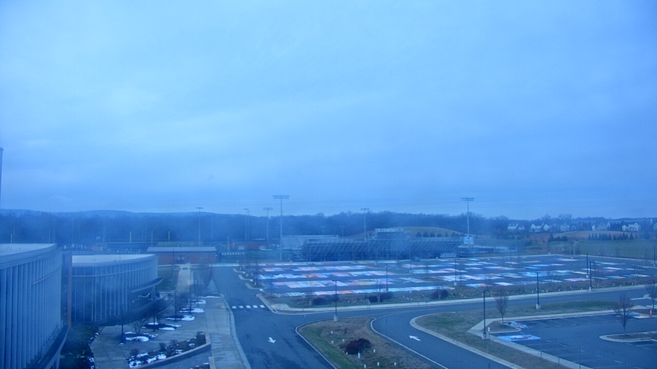 Thumbnail for current weather camera view from HS-9 Lightridge in Aldie, Virginia
