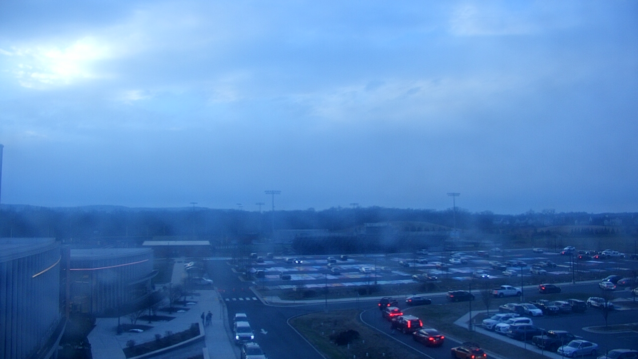 Thumbnail for current weather camera view from HS-9 Lightridge in Aldie, Virginia