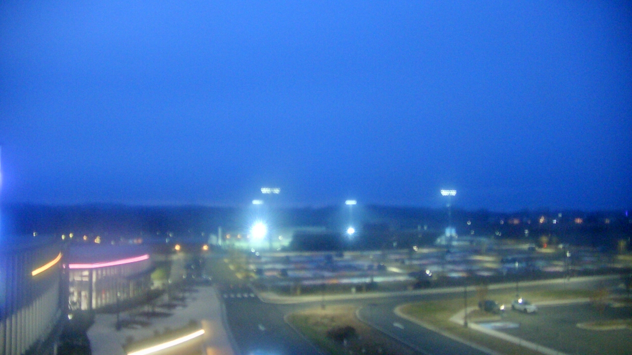 Thumbnail for current weather camera view from HS-9 Lightridge in Aldie, Virginia