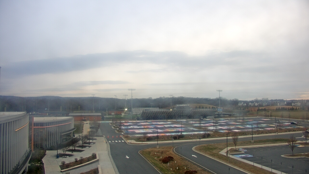 Thumbnail for current weather camera view from HS-9 Lightridge in Aldie, Virginia