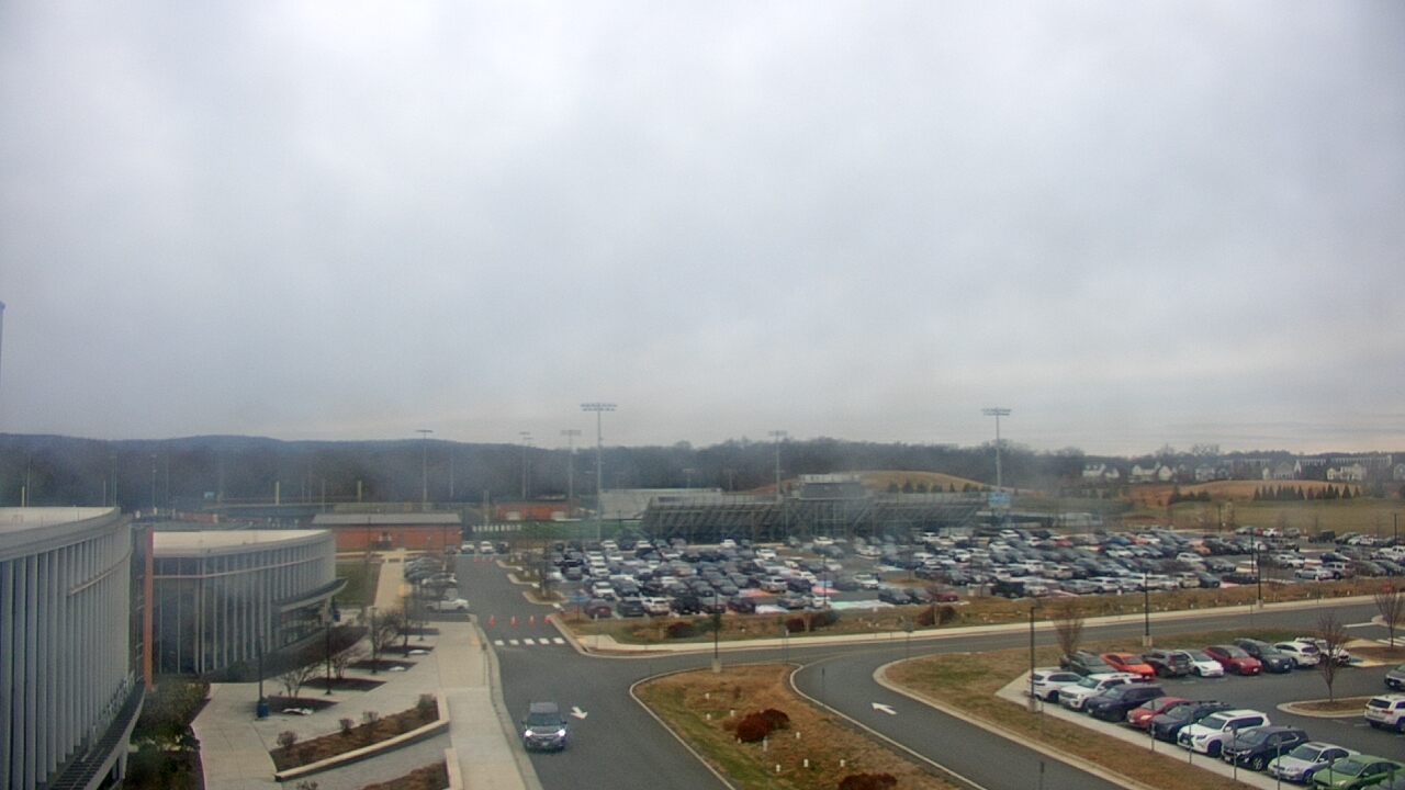 Thumbnail for current weather camera view from HS-9 Lightridge in Aldie, Virginia