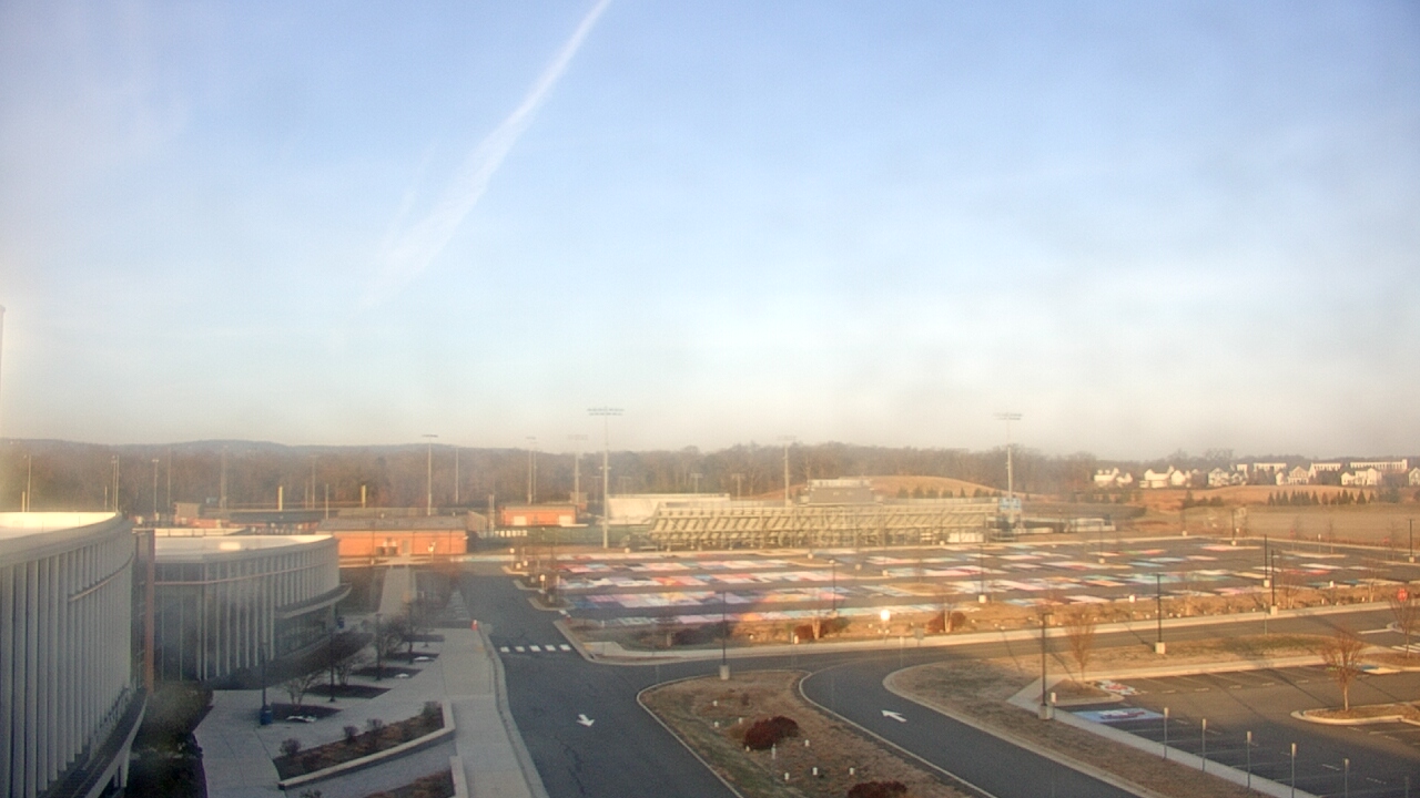 Thumbnail for current weather camera view from HS-9 Lightridge in Aldie, Virginia