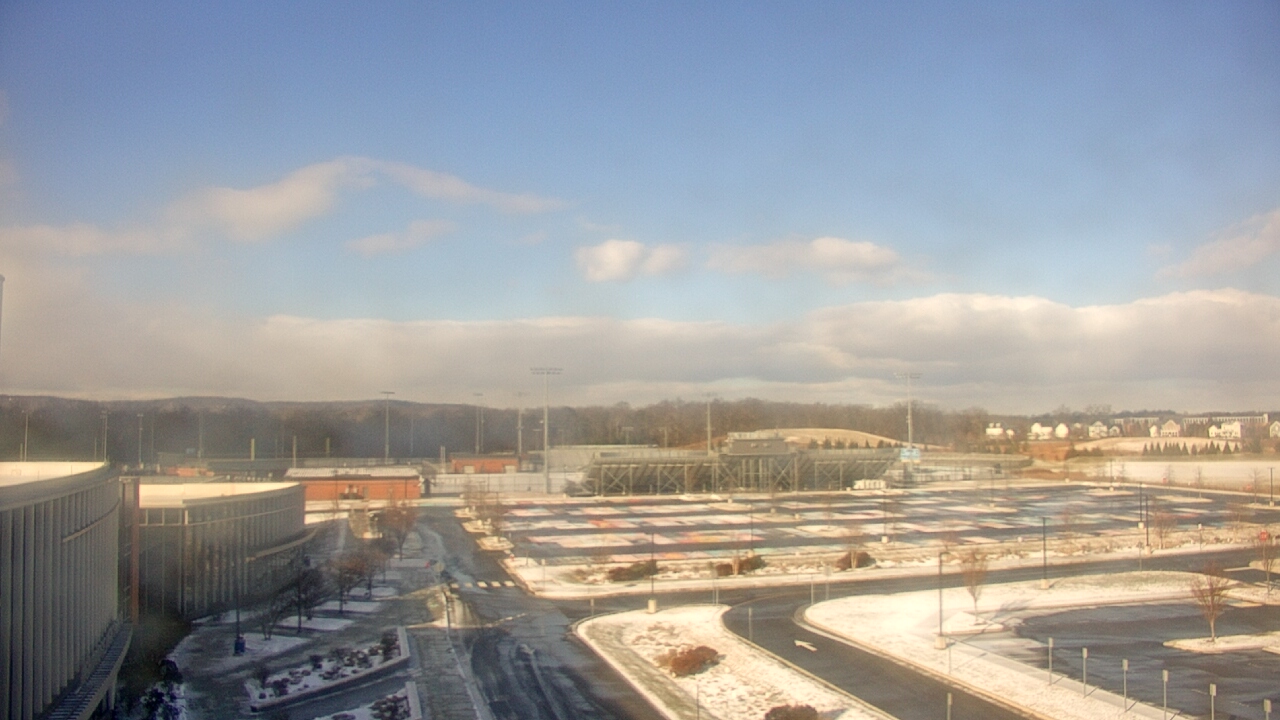 Thumbnail for current weather camera view from HS-9 Lightridge in Aldie, Virginia