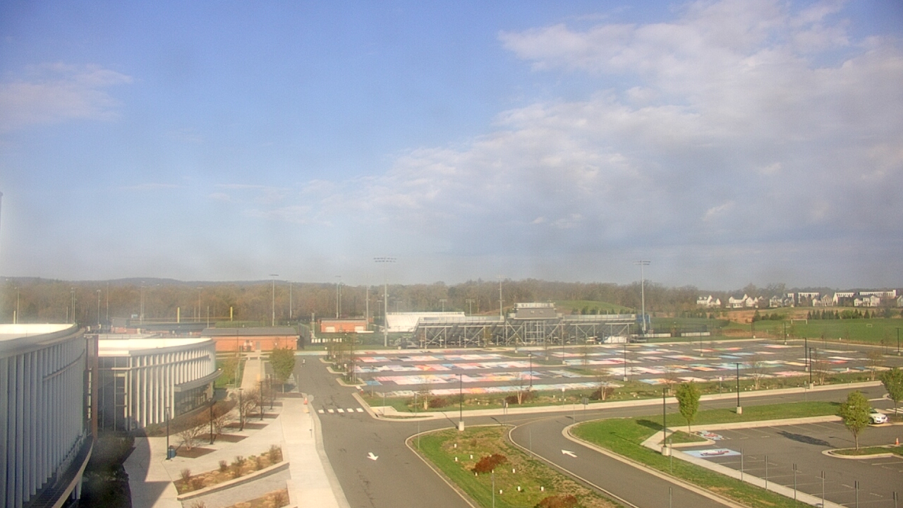 Thumbnail for current weather camera view from HS-9 Lightridge in Aldie, Virginia