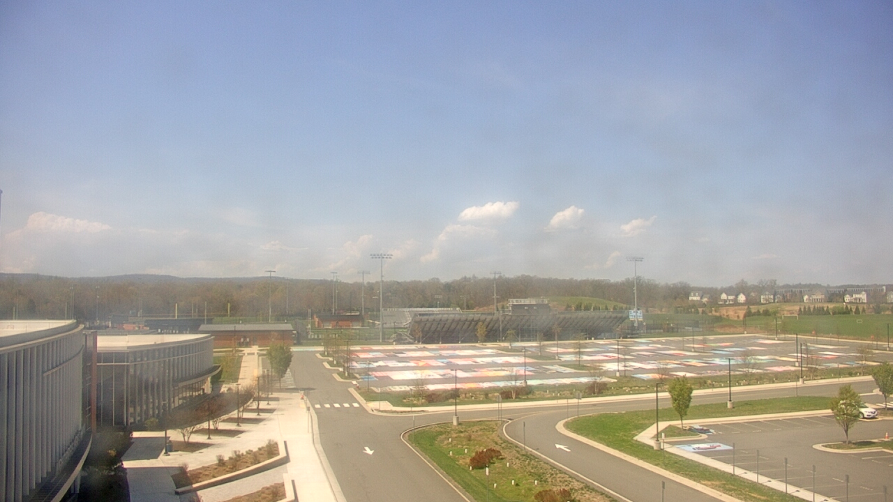 Thumbnail for current weather camera view from HS-9 Lightridge in Aldie, Virginia