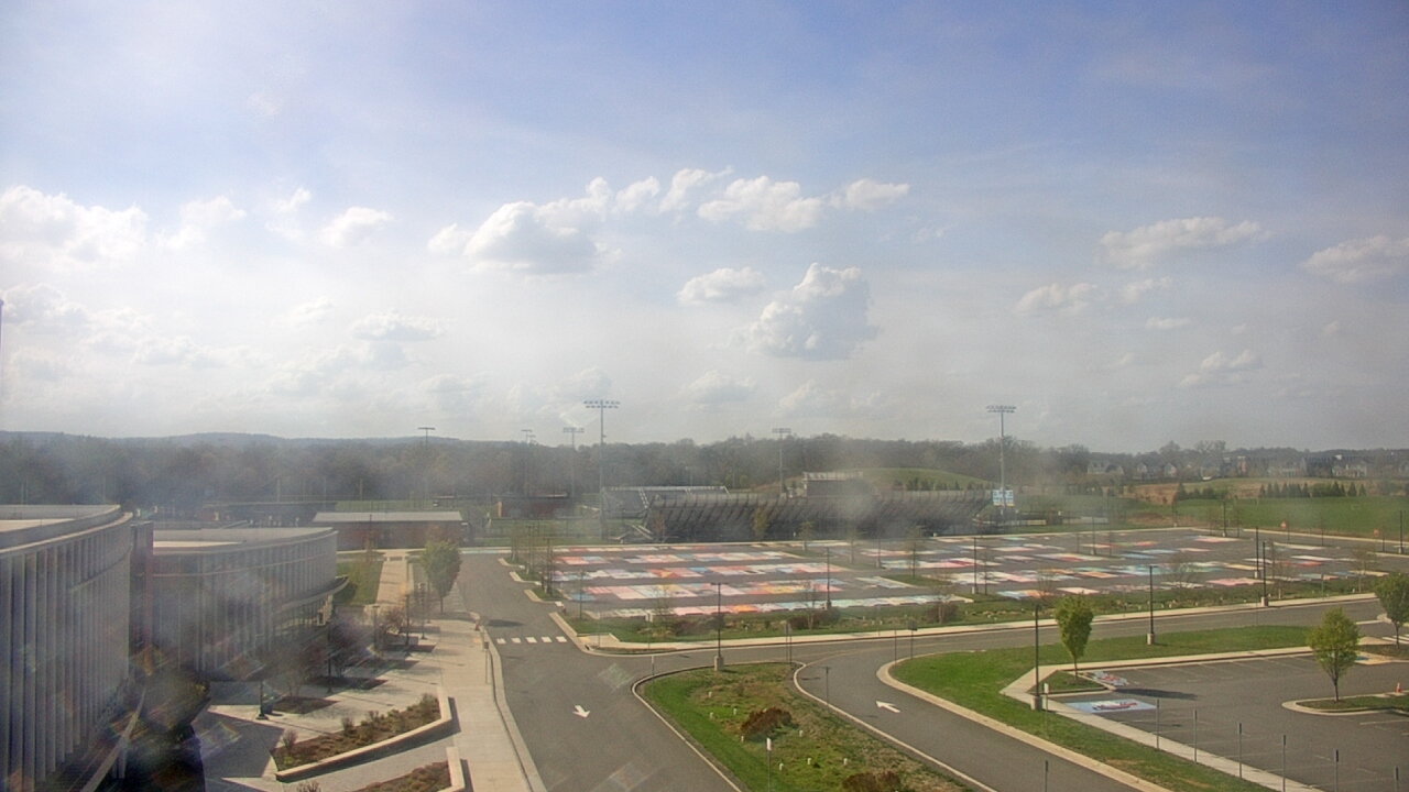 Thumbnail for current weather camera view from HS-9 Lightridge in Aldie, Virginia