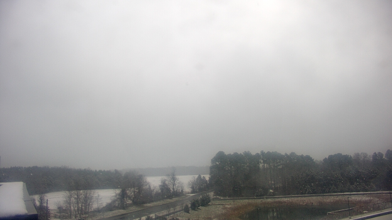 Thumbnail for current weather camera view from Hovatter Elementary School -29 in Aldie, Virginia