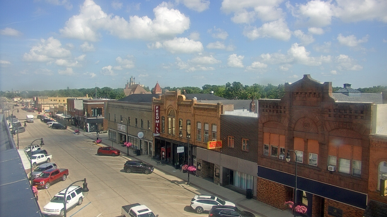 Thumbnail for current weather camera view from Security State Bank in Algona, Iowa